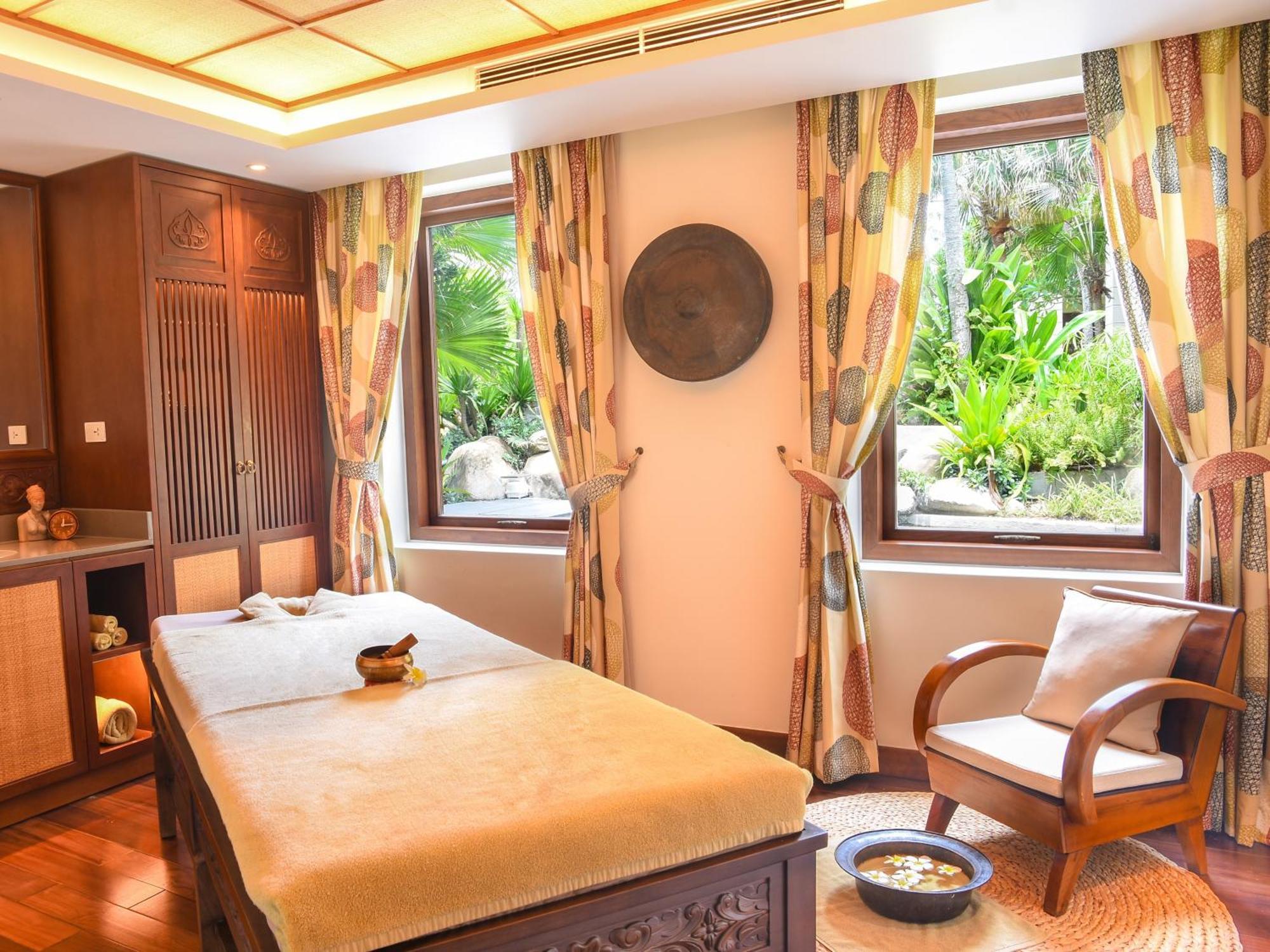 Furama Villas Danang Екстериор снимка